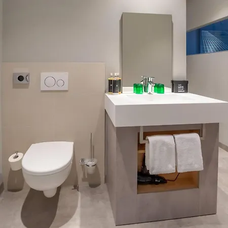 Elaya Kevelaer, Trademark Collection By Wyndham Hotel